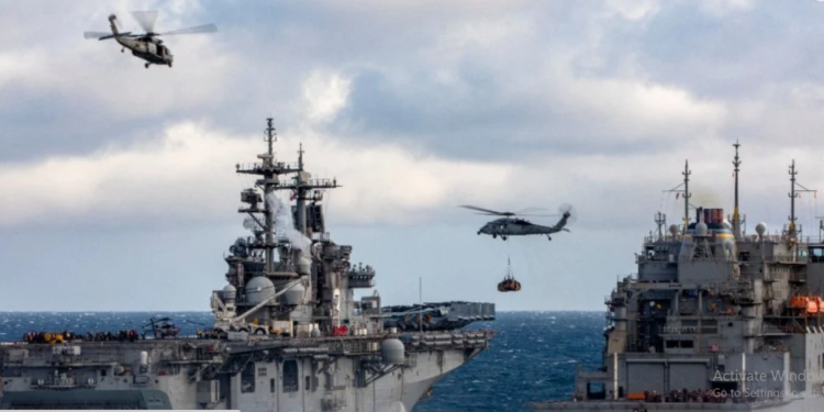 नौसेना प्रशांत क्षेत्र में उभयचर युद्ध पर शून्य कर रही है | Navy zeroing in on amphibious warfare in the Pacific