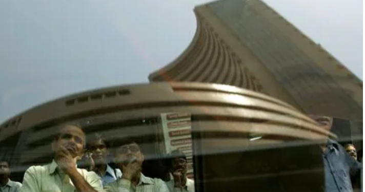 माइक्रोसॉफ्ट की ‘ब्लू स्क्रीन ऑफ डेथ’ आउटेज: भारत के बीएसई, एनएसई ने अप्रत्याशित हीरो के साथ तकनीकी बुलेट को चकमा दिया – कम आईटी खर्च?
