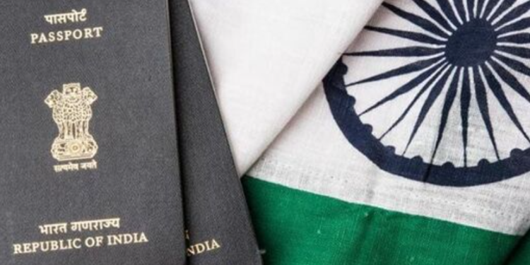 दुनिया के सबसे शक्तिशाली पासपोर्ट 2024: सिंगापुर सूची में शीर्ष पर; यहाँ देखें भारत कहाँ खड़ा है